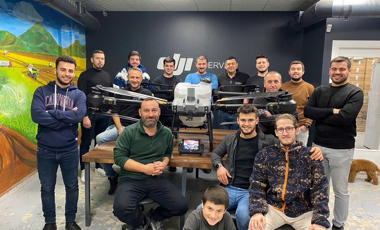 Daze Tarım Gönen Ofisinde DJI Agras T40 Teknik Servis Eğitimi